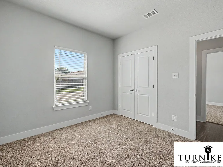 220 Stewart Bend Ct — Photo 23