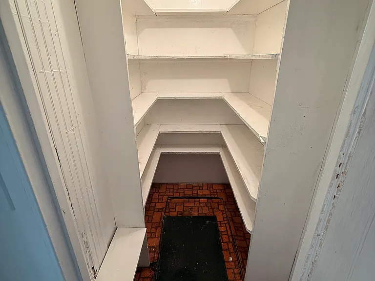 10 Glen Rd — Photo 12