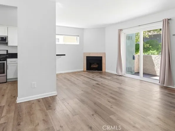18209 Sierra Hwy Unit 30, Santa Clarita, CA 91351