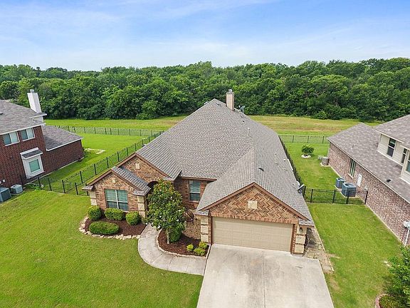 4th image of 2104 Fair Parke Ln