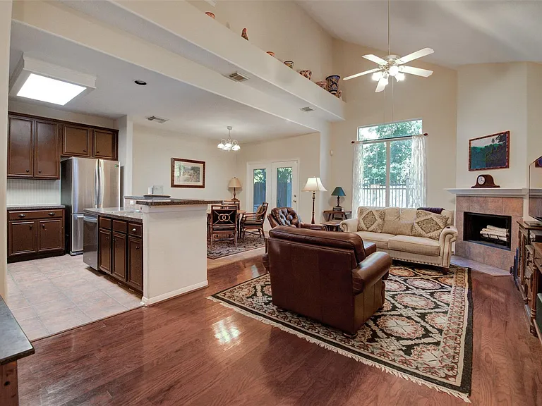 2802 Crescent Star Rd — Photo 5