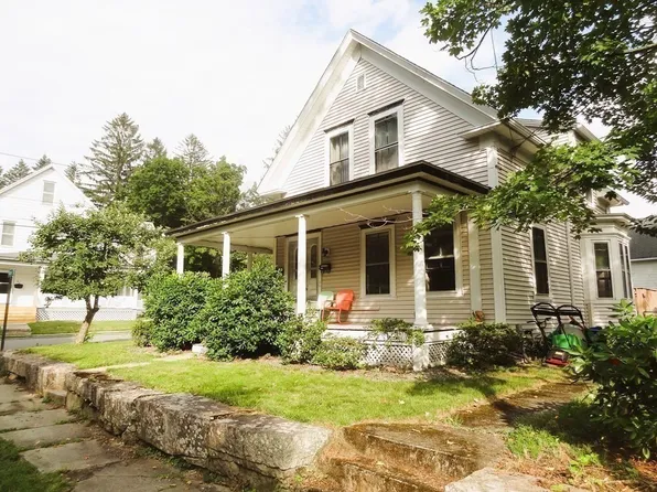 48 Maple St #2, Holden, MA 01520