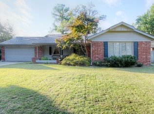 6112 E 50th St S, Tulsa, OK 74135