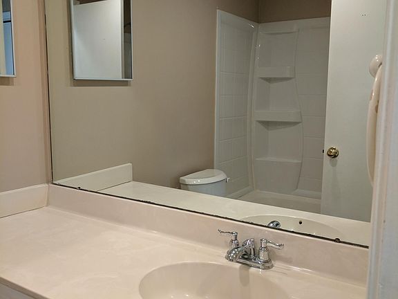 5th image of 19940 Drexel Hill Cir