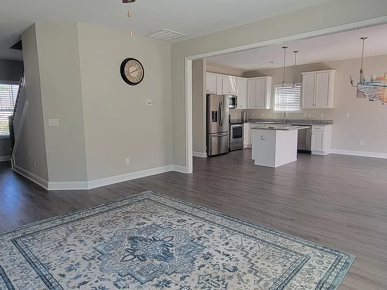 1409 Creek Bend Ter — Photo 5