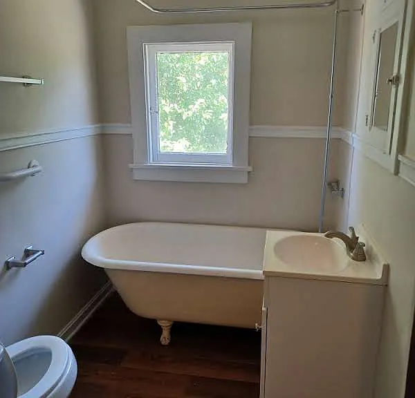 346 Gray Ave — Photo 8