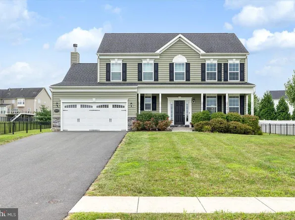13152 John Martin Dr, Williamsport, MD 21795