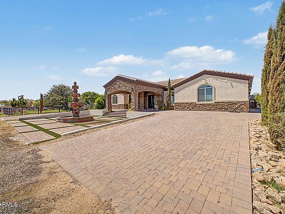 3rd image of 22516 W SOUTH MOUNTAIN Avenue