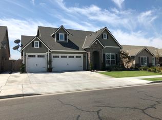 3733 W Clinton Ave, Visalia, CA 93291