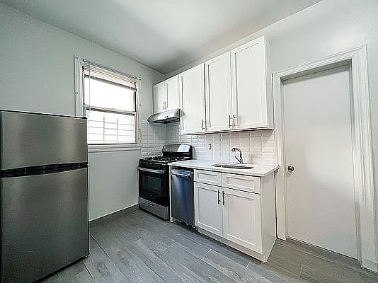 4th image of 43-24 40th St #2A
