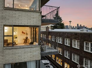 912 3rd Avenue W #202, Seattle, WA