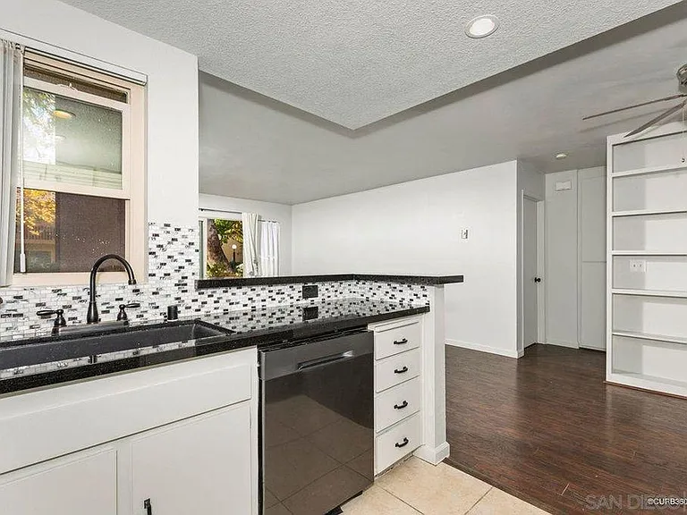 5942 Rancho Mission Rd #139 — Photo 2