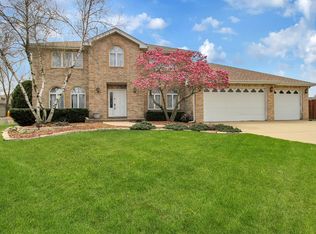 5341 Judy Ct, Oak Forest, IL 60452