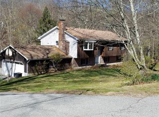 19 Dogwood Dr, Lisbon, CT 06351