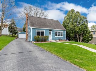 361 W Rossman St, Hartford, WI 53027