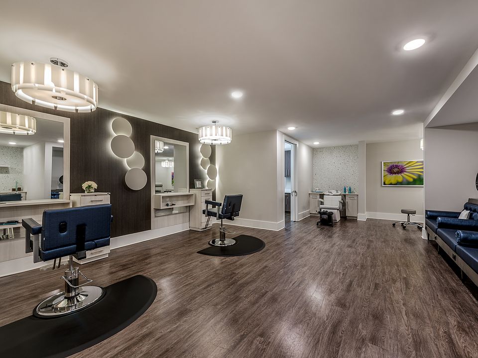 Tease - Salon