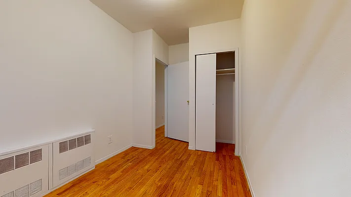 Rented by Bond New York | media 9