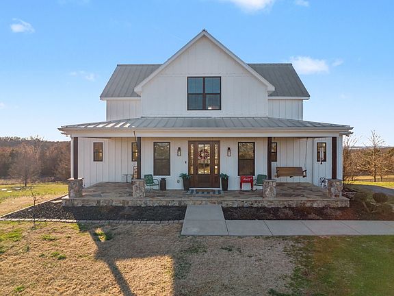 4th image of 710 Callis Rd