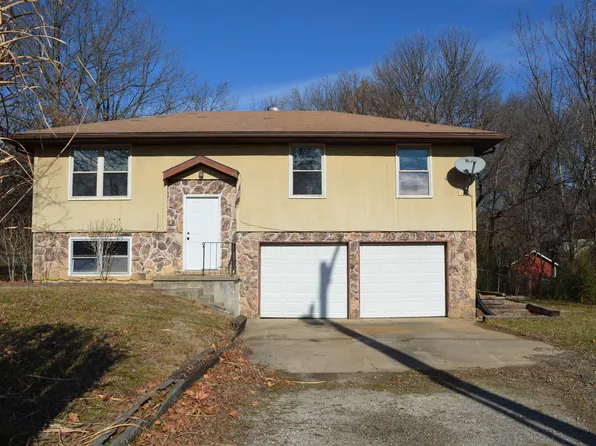 3465 McVey Rd, Sedalia, MO 65301