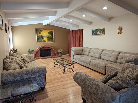 3rd image of 21523 Conradia Ct