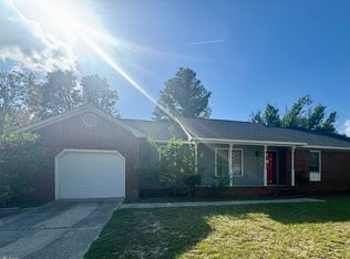 2052 Windlock Dr, Fayetteville, NC 28304
