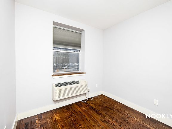 5th image of 168 Throop Ave #2