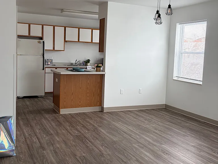 Songbird Apartments — Photo 6