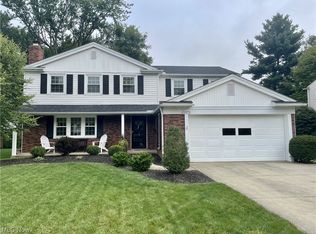 20040 Mercedes Ave, Rocky River, OH 44116