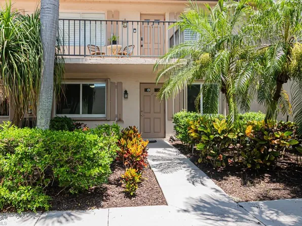 149 Palm DR #17, NAPLES, FL 34112