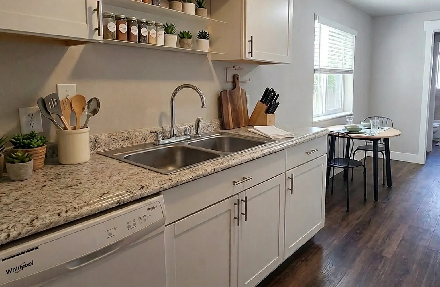 Must See Updated Units — Photo 3