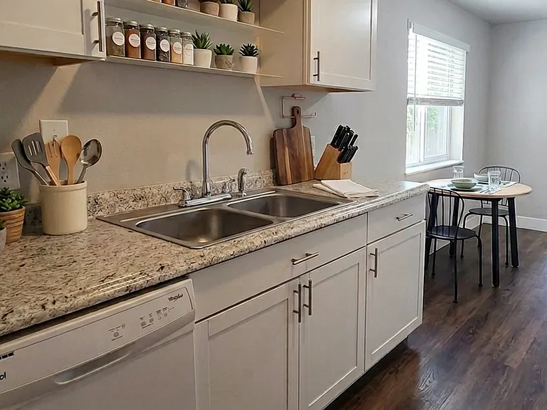 Must See Updated Units — Photo 3