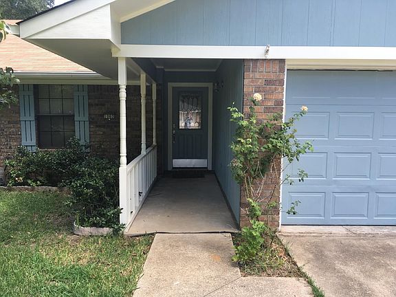 2nd image of 1063 Woodshire Cir
