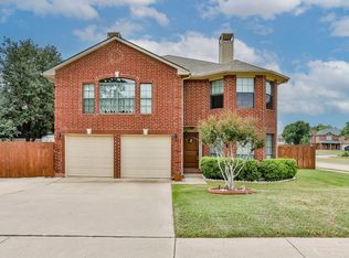 2101 Barton Springs Dr, Corinth, TX 76210