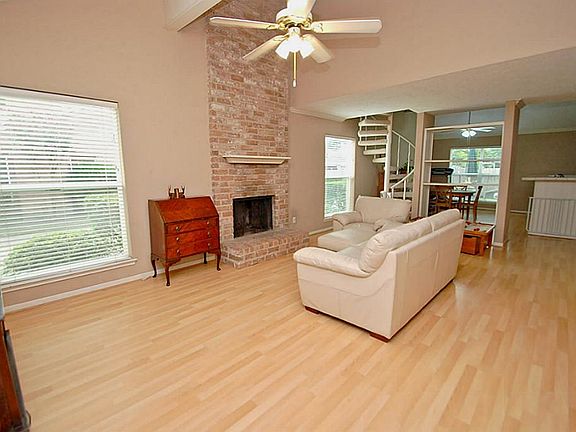 2nd image of 11901 Southlake Dr