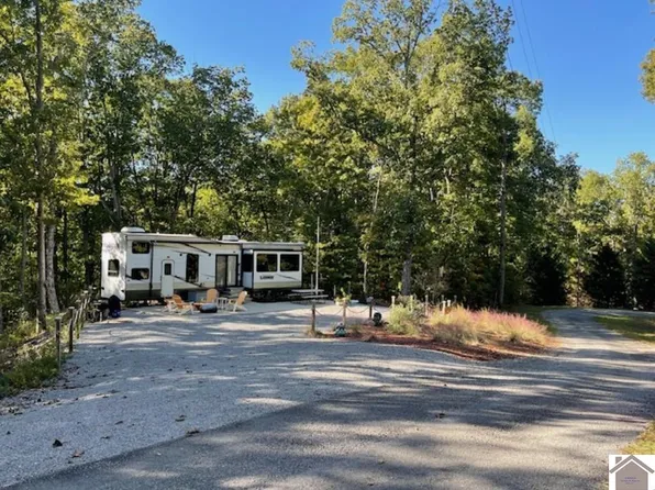 387 Skip Jack Ln, Cadiz, KY 42211