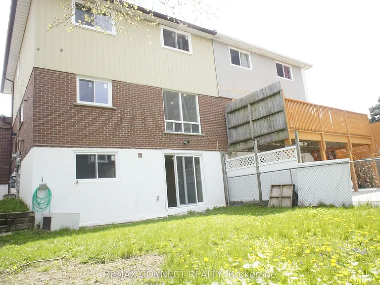 46 Shoredale Dr — Photo 15