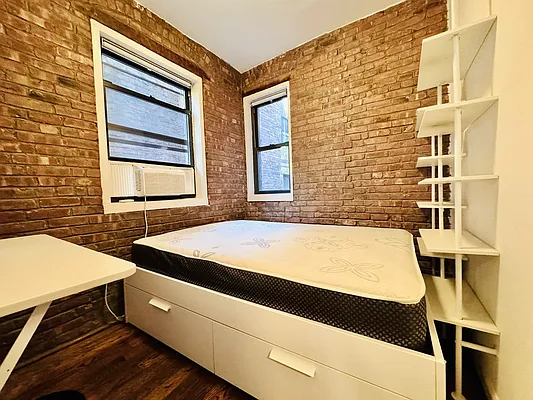 Rented by Metropolitan Property Group | media 11