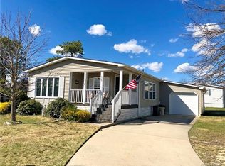 718 Evergreen Ct, Whiting, NJ 08759