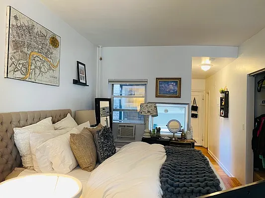 Rented by Bank Neary | media 39