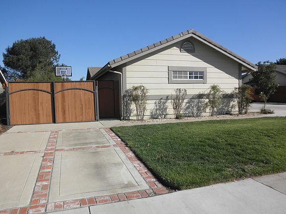 2nd image of 4332 Boardwalk Ln
