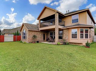 72 Terra Bella Dr, Manvel, TX 77578