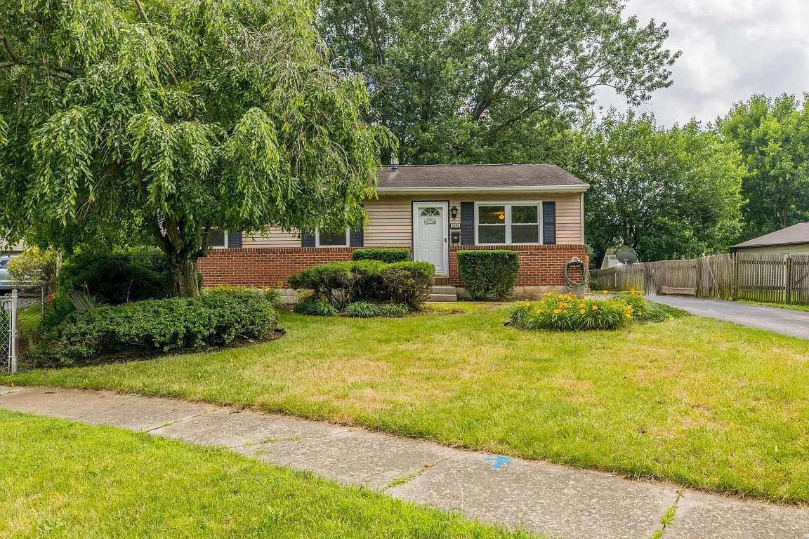 5393 Spire Ln photo 1