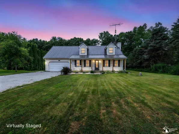 9955 Summerfield Rd, Temperance, MI 48182