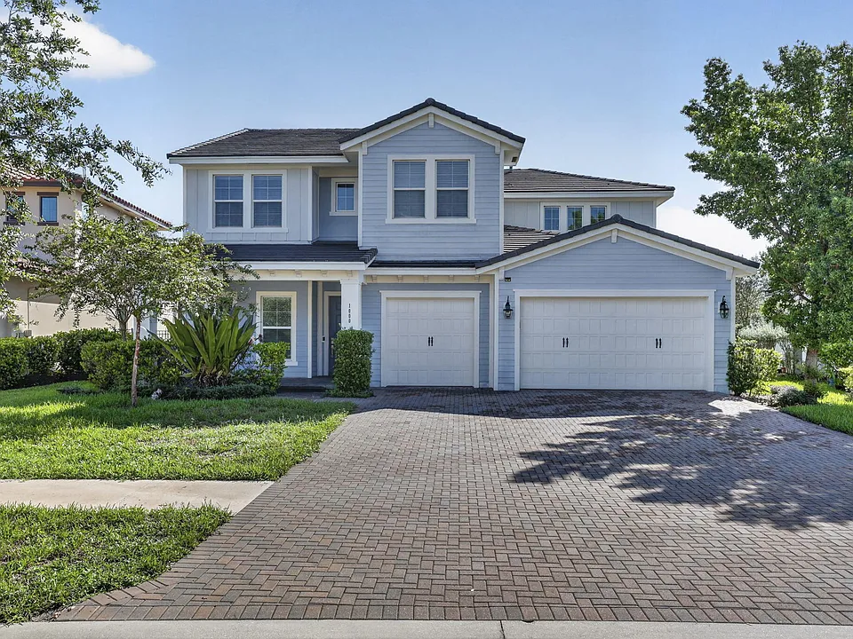 1000 Sterling Pine Pl