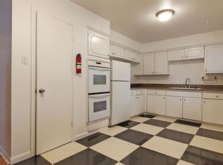 1023 Lyndon St APT 15, Houston, TX 77030