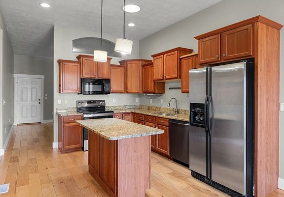 2nd image of 14794 S Granite Ridge Ln