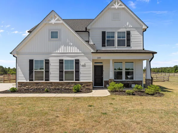289 Rocking Horse Ln, Raeford, NC 28376