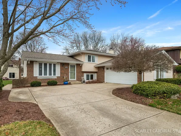 4470 Saint Tropez Dr, Lisle, IL 60532