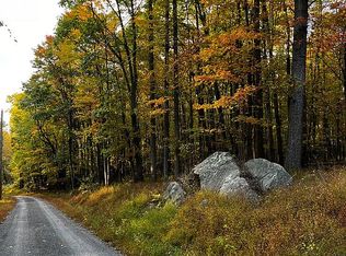 Raven Rock Dr, Morgantown, WV 26508