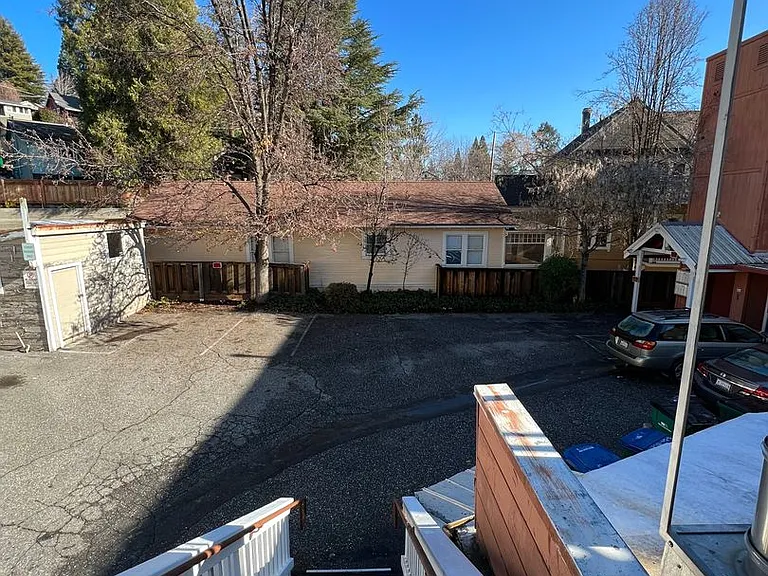 102 Richardson St — Photo 9